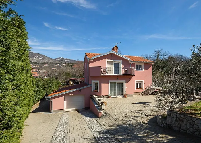 Guest House Gaj B4 In Hreljin With Gym And Barbecue