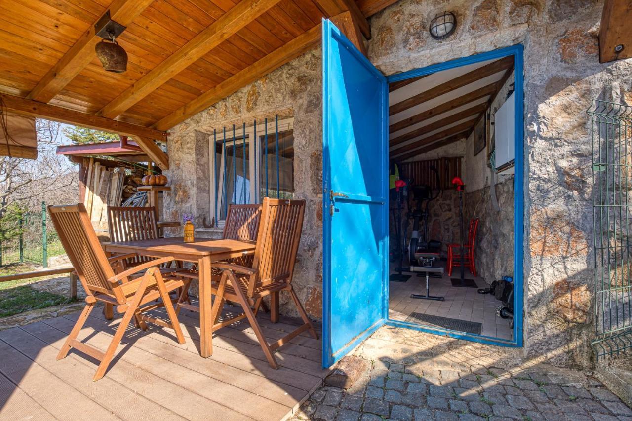Gaj B4 In With Gym And Barbecue Apartment Hreljin